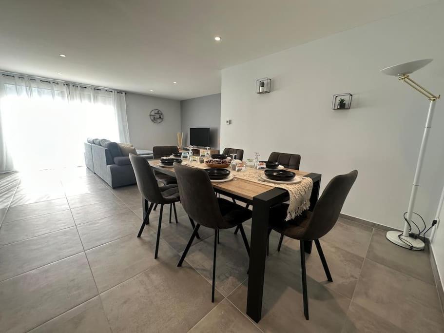 Appartement Le Cocon Proche Station Ski-Piscine Saint Avre la Chambre エクステリア 写真