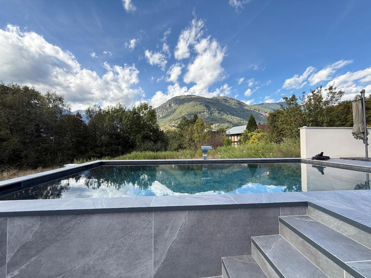 Appartement Le Cocon Proche Station Ski-Piscine Saint Avre la Chambre エクステリア 写真