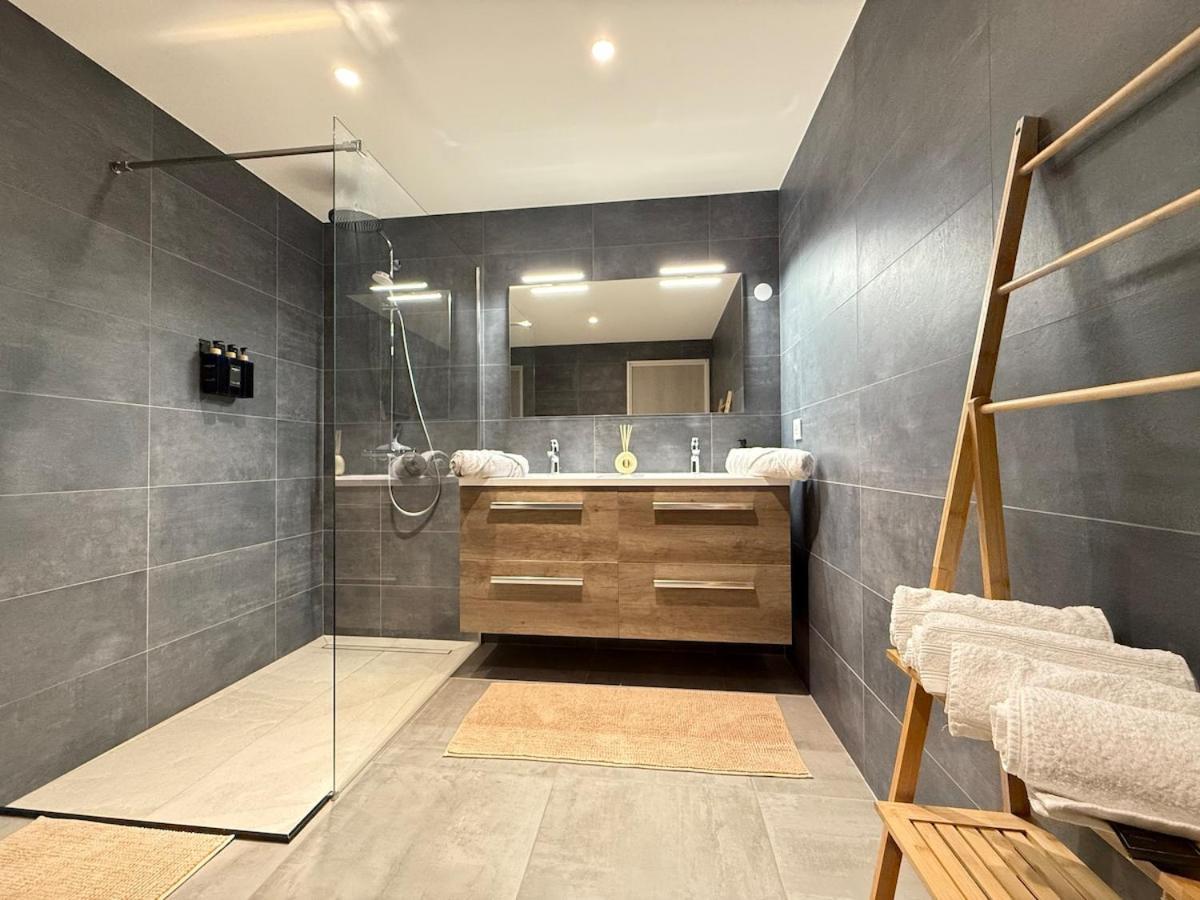 Appartement Le Cocon Proche Station Ski-Piscine Saint Avre la Chambre エクステリア 写真